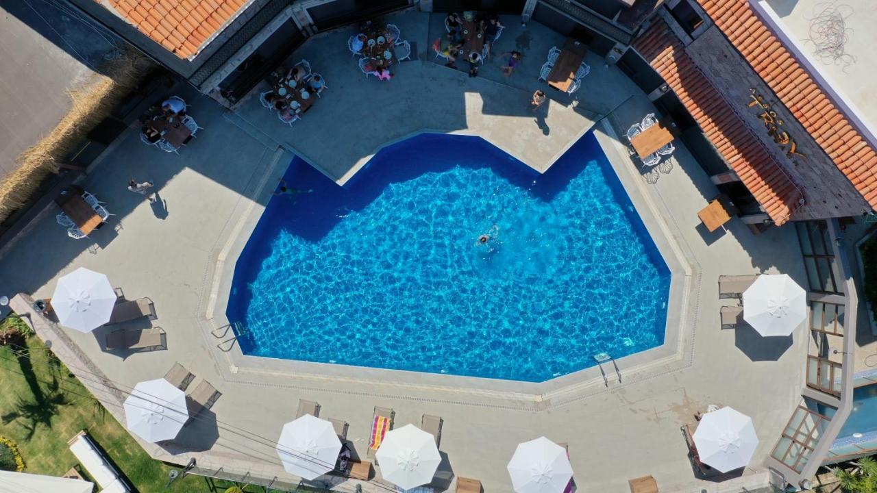 Assos Troy Beach Hotel Exterior foto