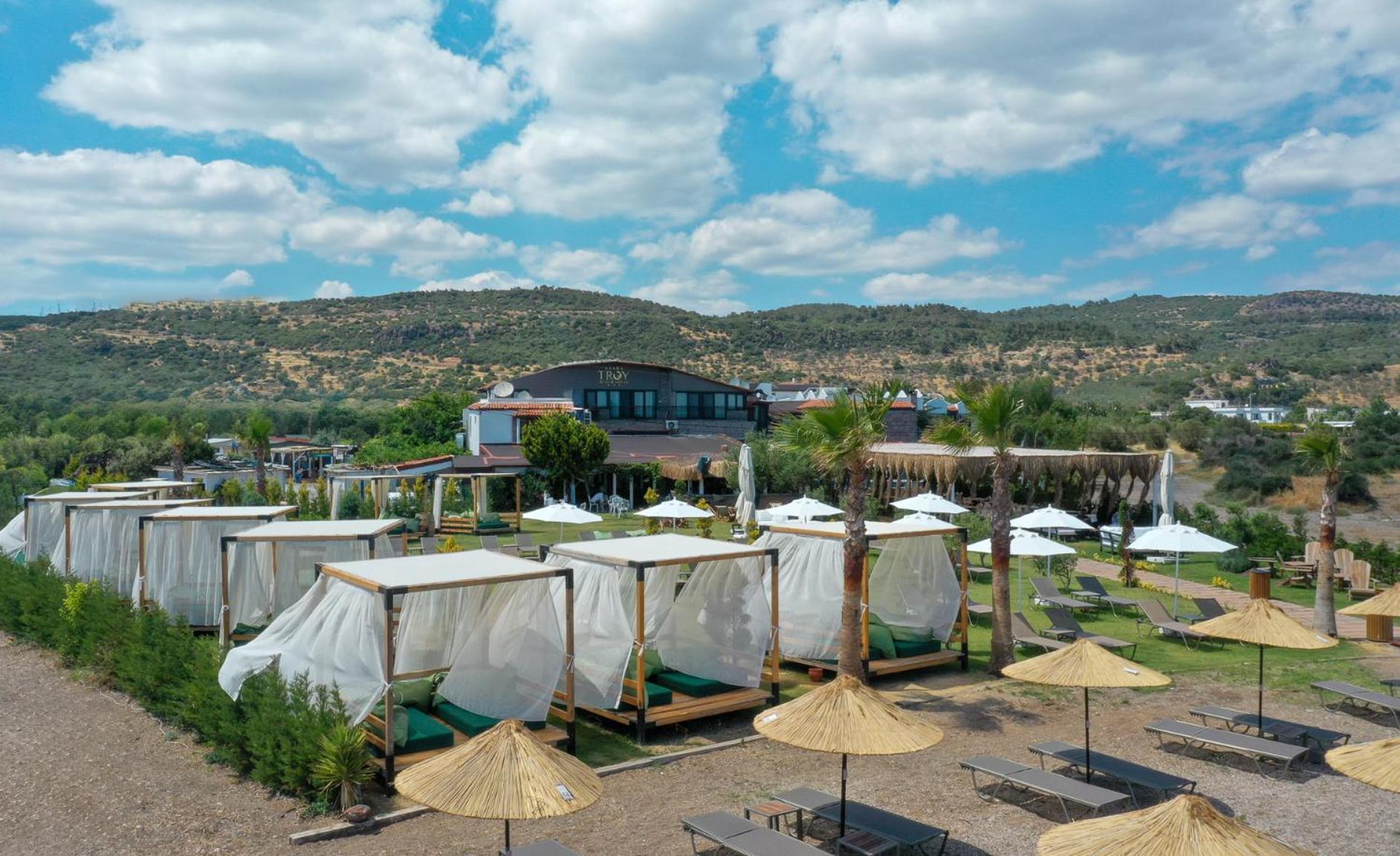 Assos Troy Beach Hotel Exterior foto